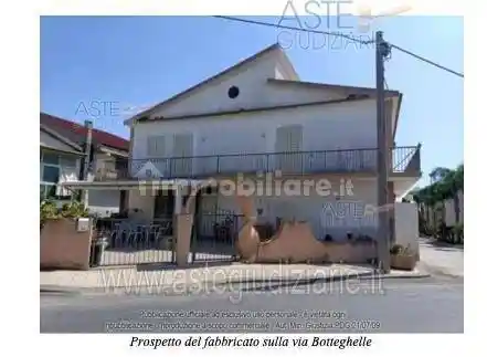 Appartamento in vendita a Mazzarrone