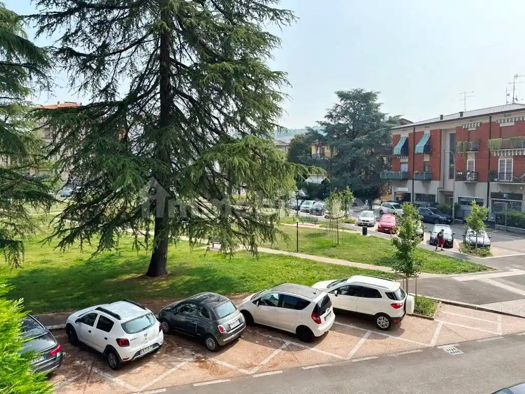 Appartamento in vendita a Verona