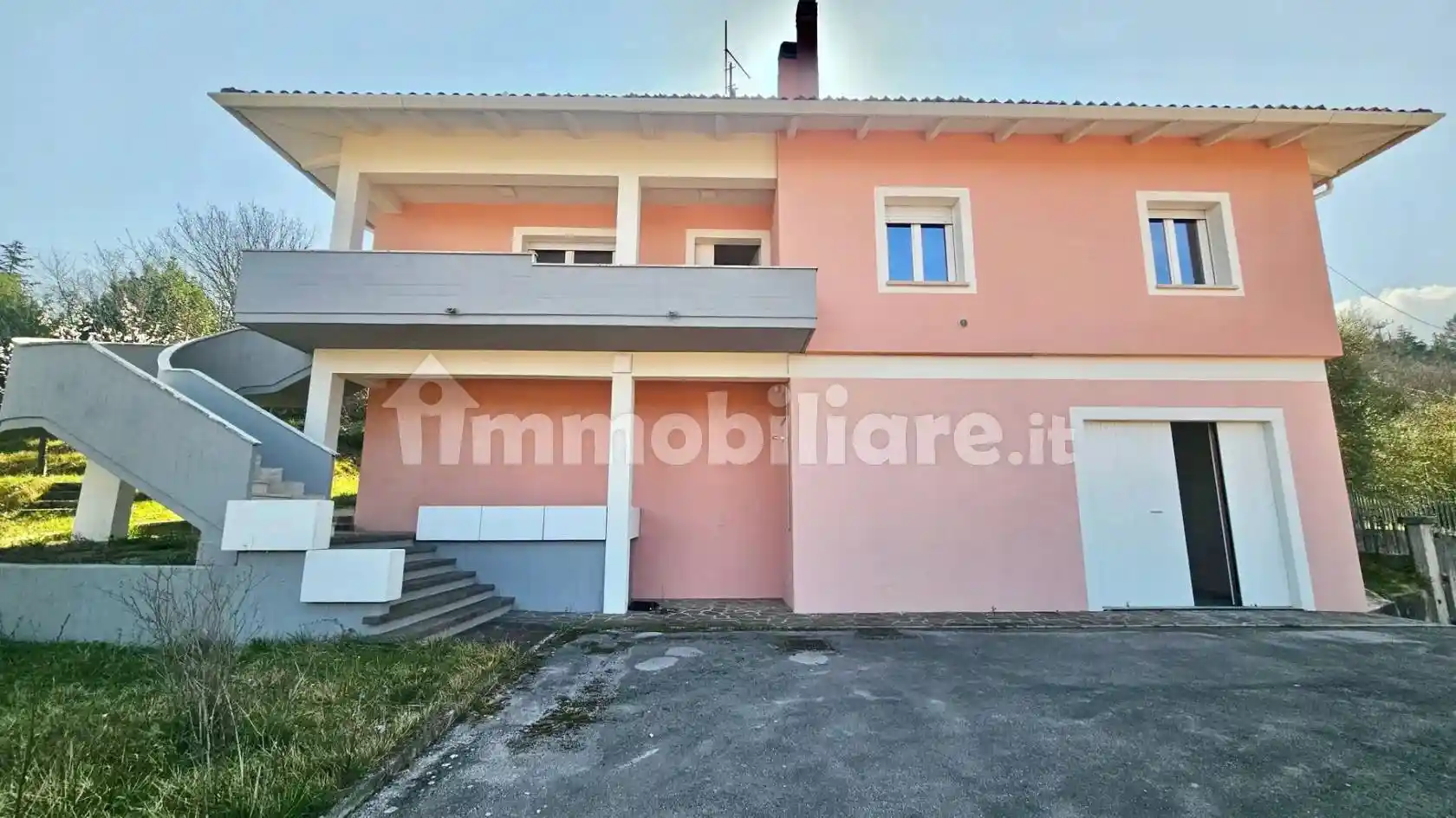 Villa in vendita a Fabriano