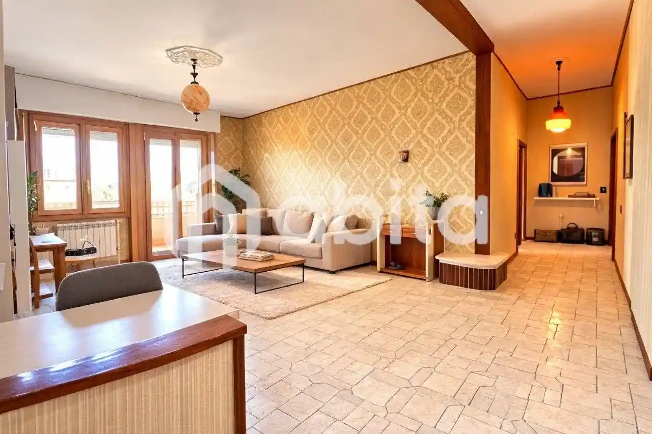 Appartamento in vendita a Cavriglia