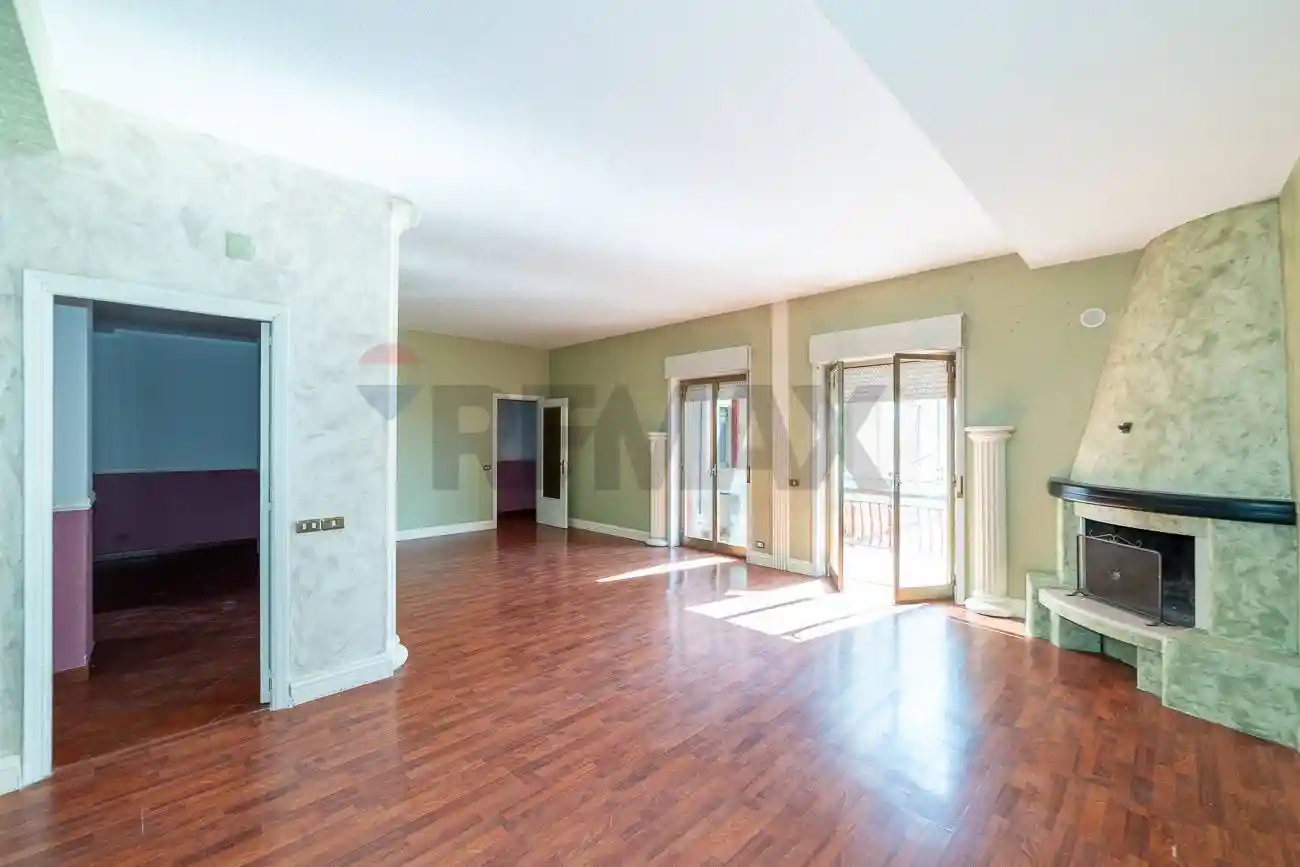 Appartamento in vendita a Camporotondo Etneo