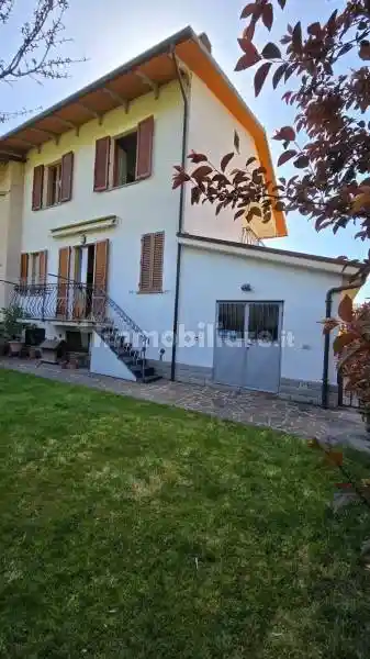 Villa in vendita a Arezzo