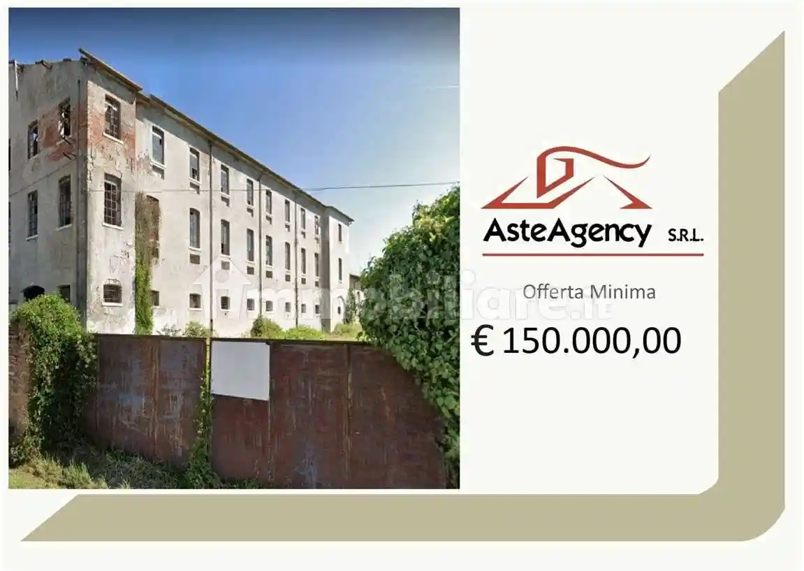 Palazzo - Stabile in vendita a Farra di Soligo