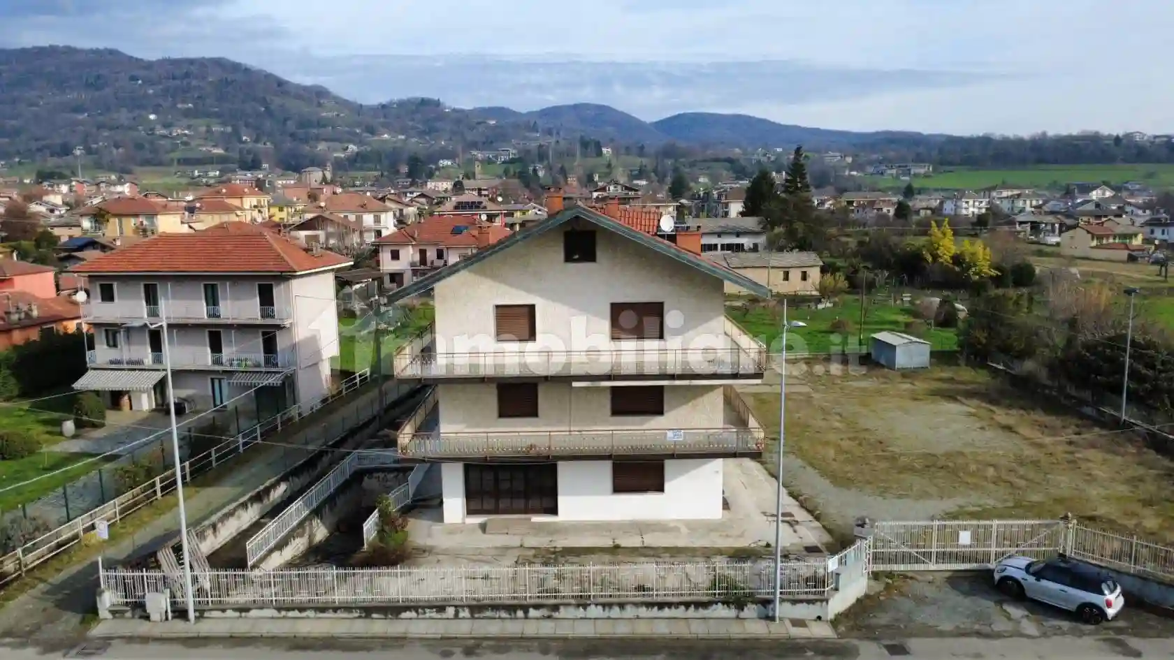 Palazzo - Edificio - foto 2