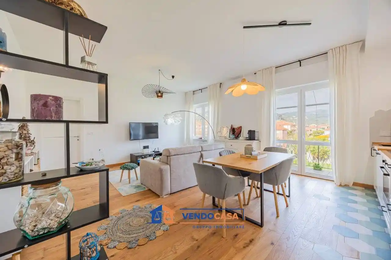 Appartamento in vendita a Diano Marina