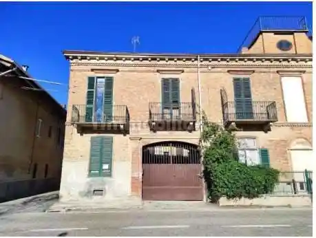 Casa indipendente in vendita a Castagnole Monferrato