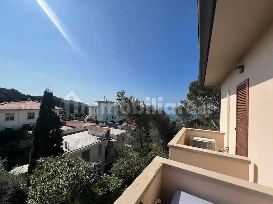 Appartamento in vendita a Rosignano Marittimo