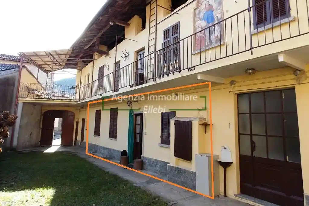 Appartamento in vendita a Brovello-Carpugnino