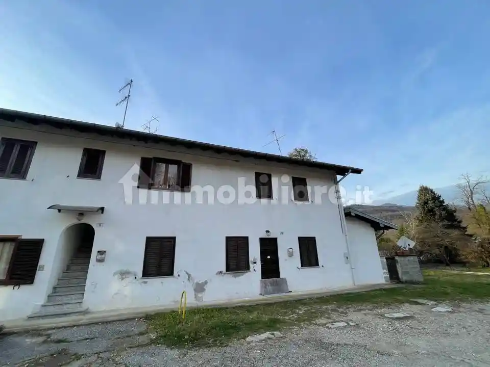 Appartamento in vendita a Besozzo