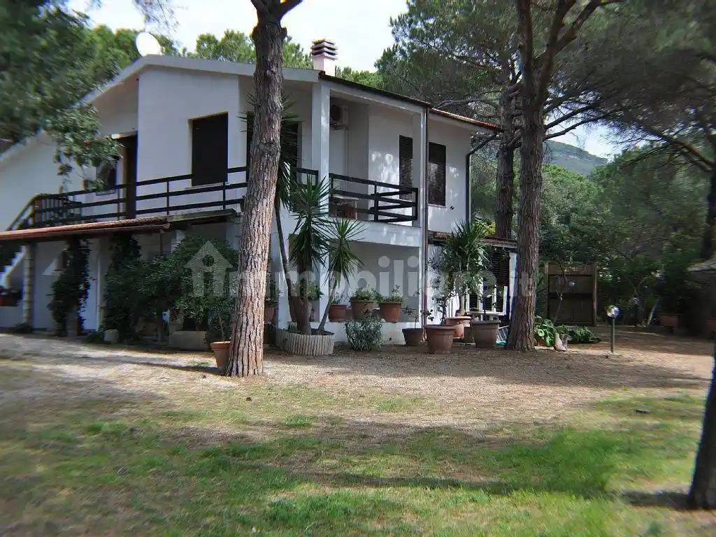 Villa in vendita a Capoliveri