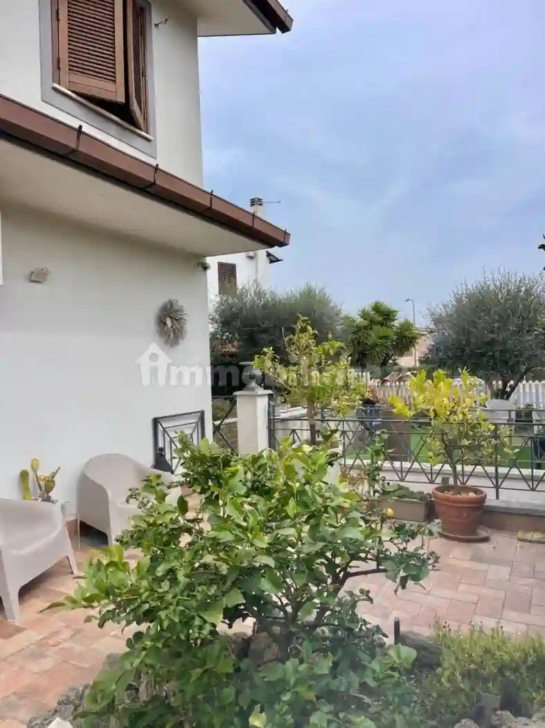 Villetta a schiera - foto 4