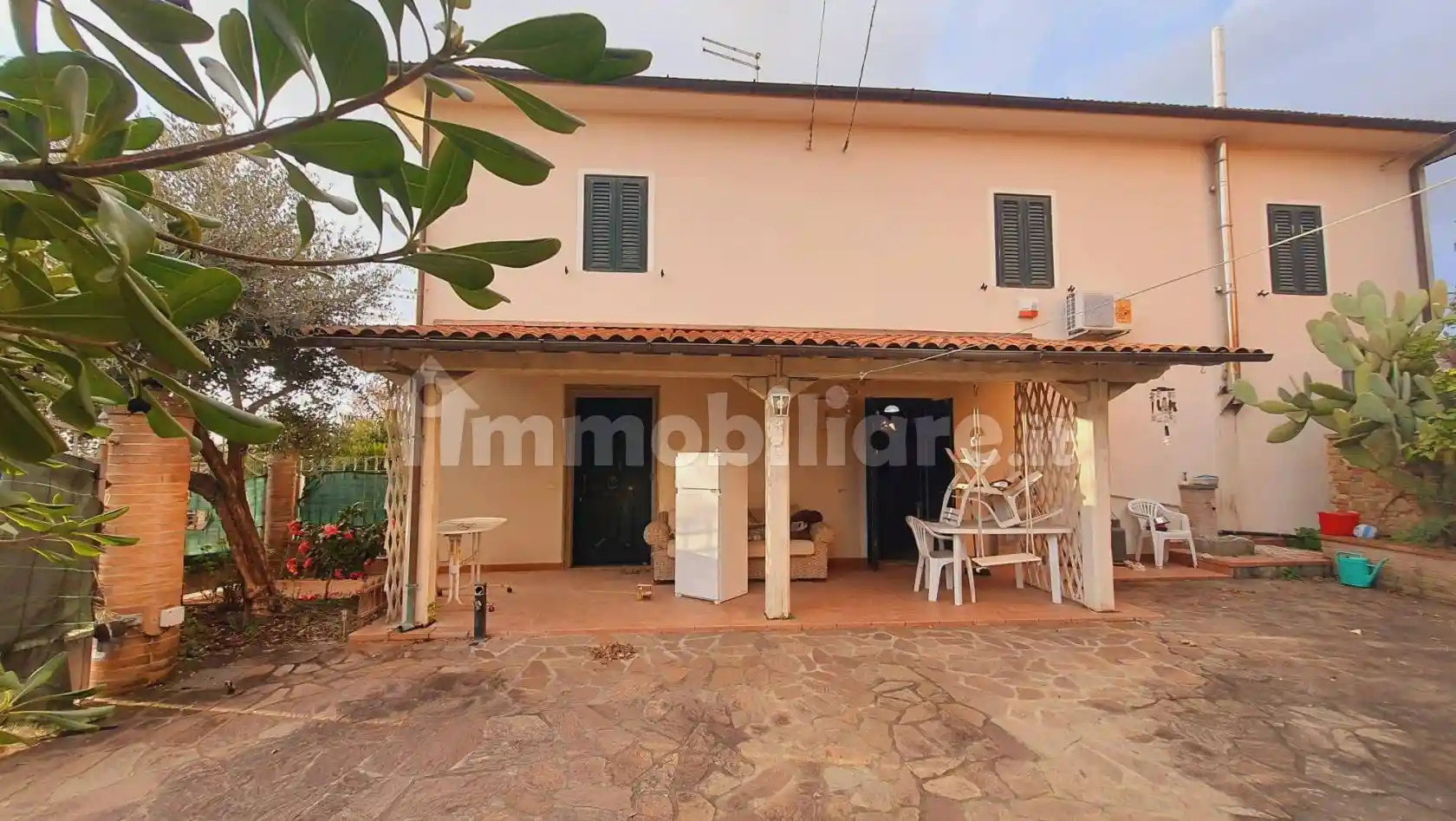 Casa indipendente in vendita a Montecarlo