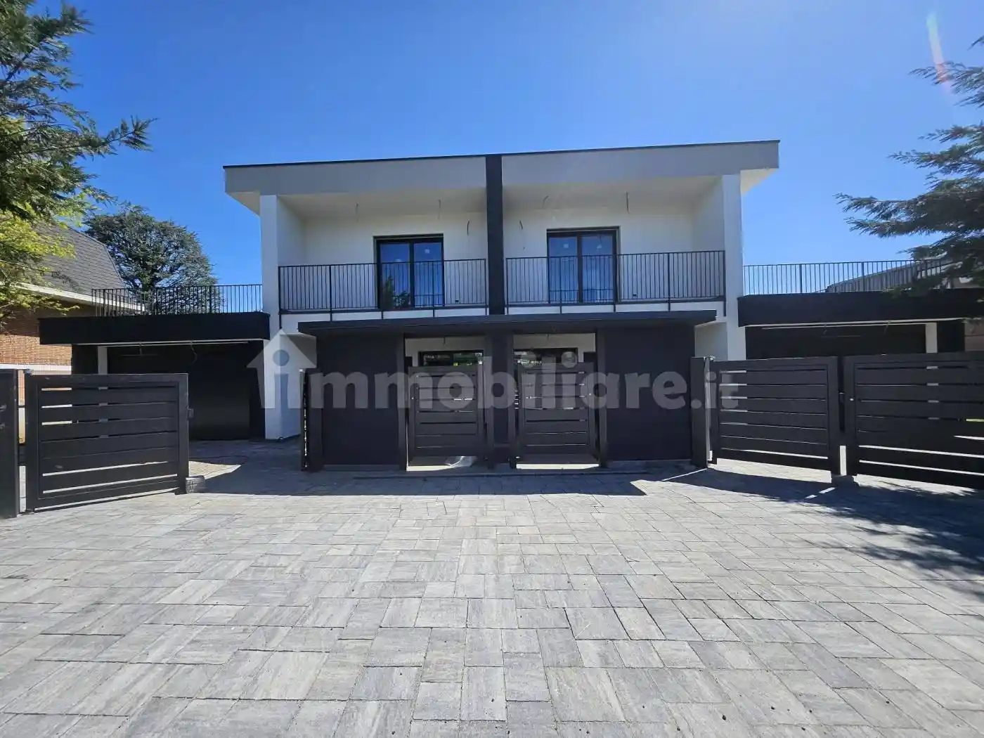 Villa in vendita a Lomazzo