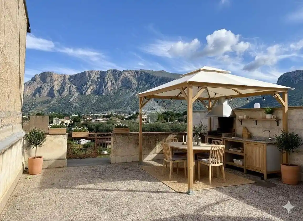 Appartamento in vendita a Terrasini