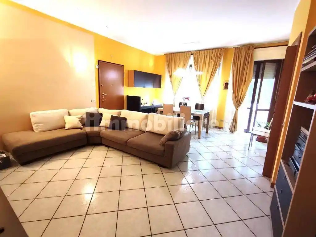 Appartamento in vendita a Meda