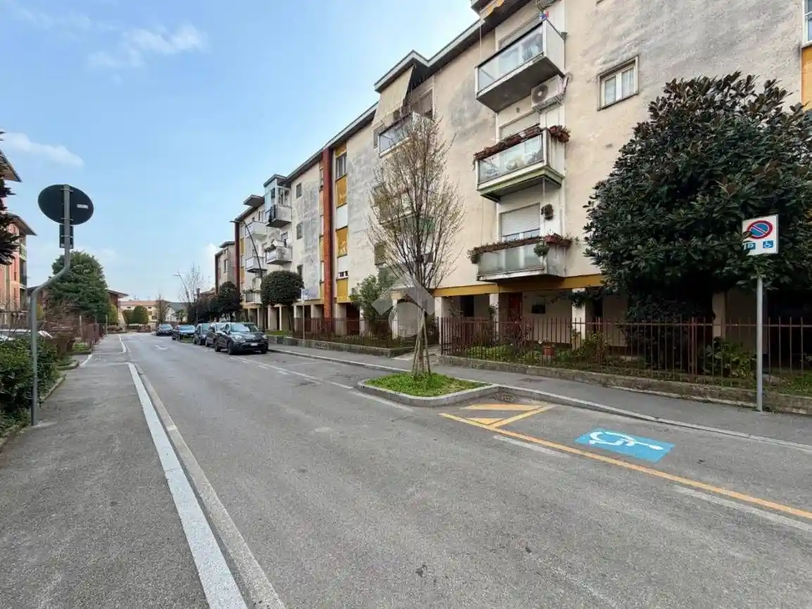 Appartamento in vendita a Calusco d'Adda