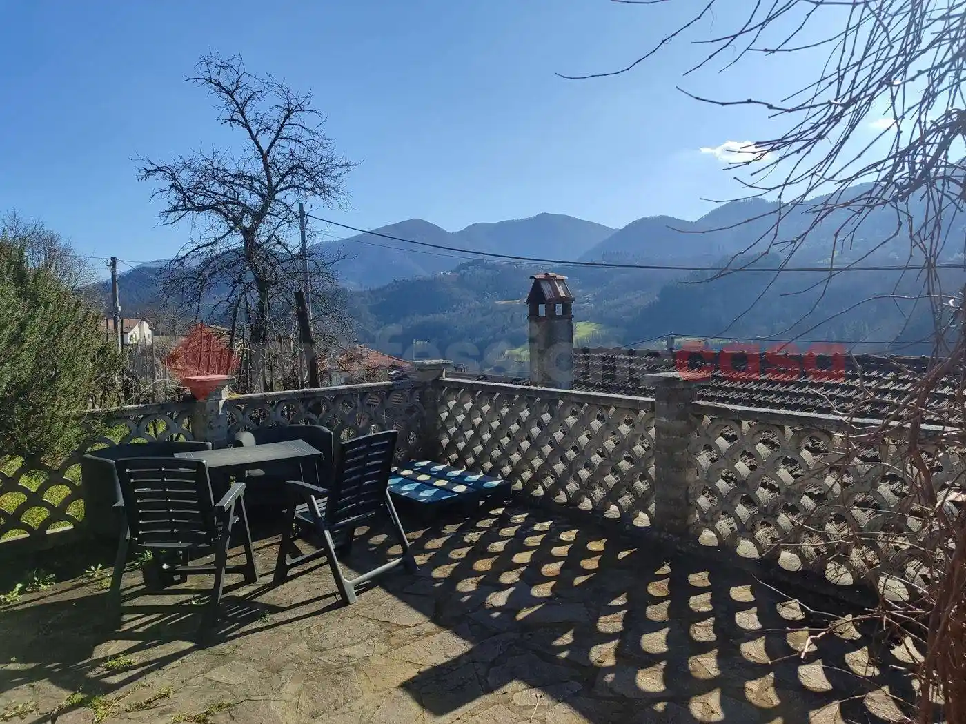 Villa in vendita a Piazza al Serchio