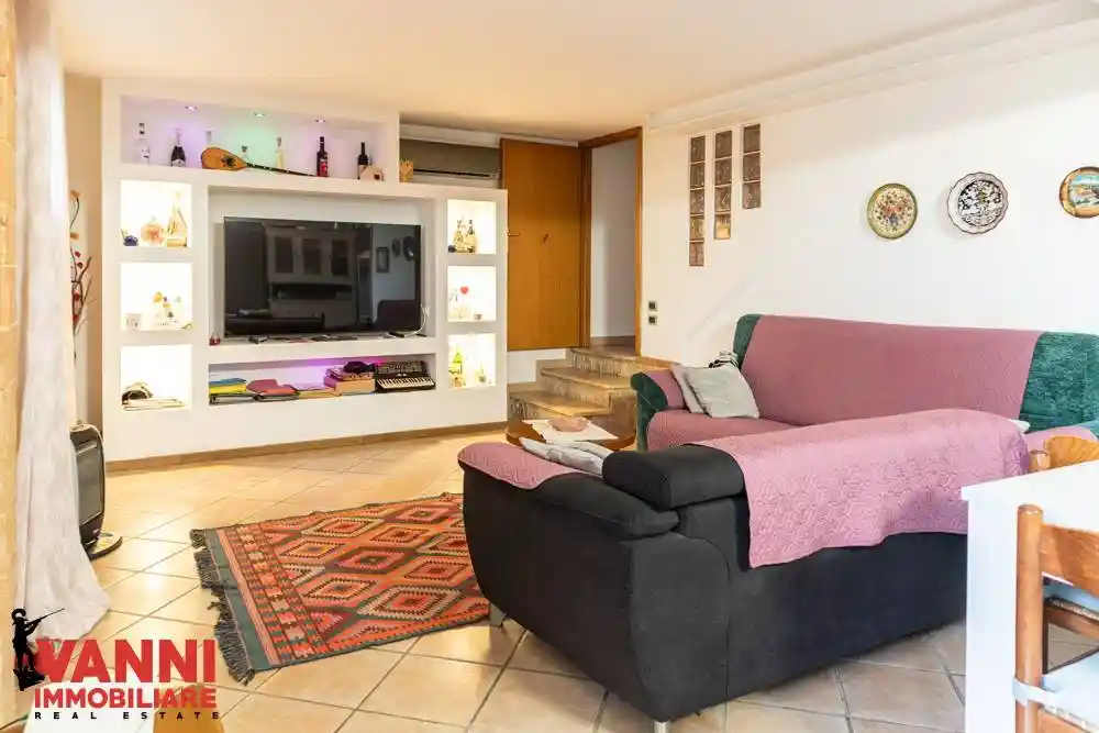 Appartamento in vendita a Cecina