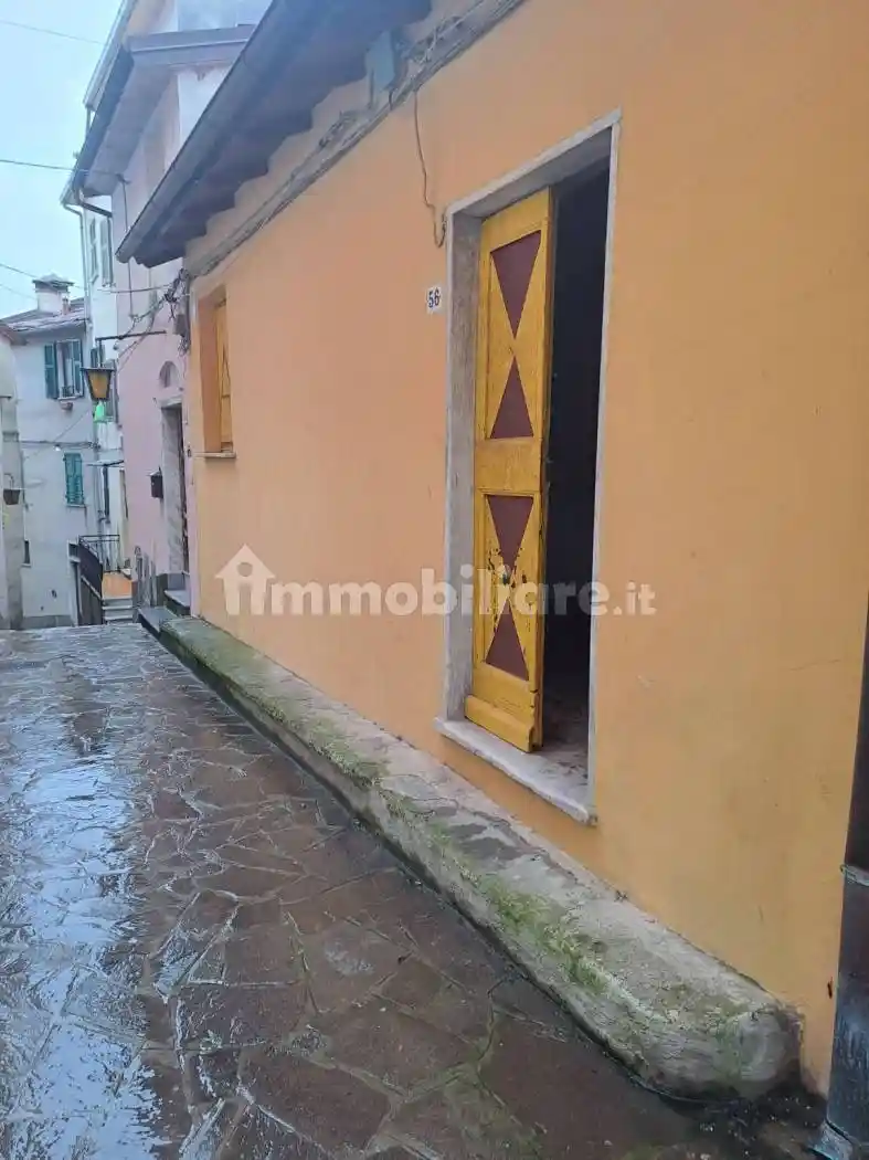 Loft in vendita a Vezzano Ligure