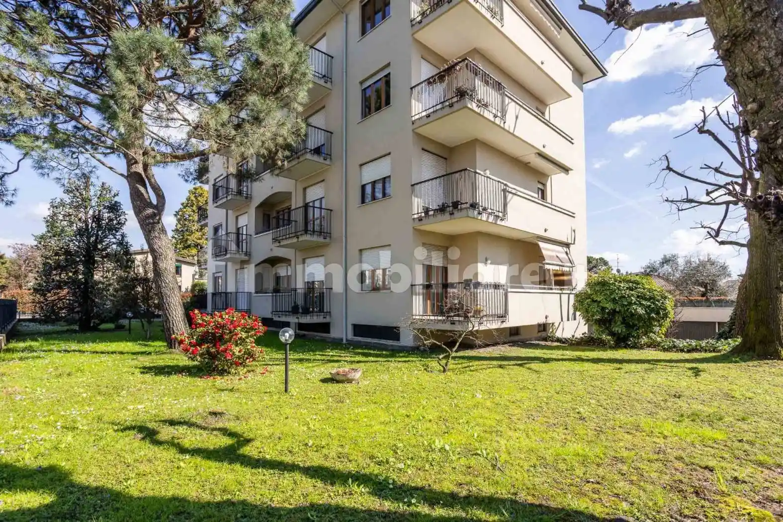 Appartamento in vendita a Macherio