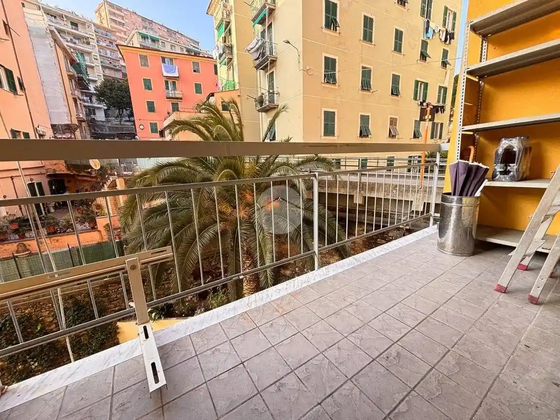 Appartamento in vendita a Genova