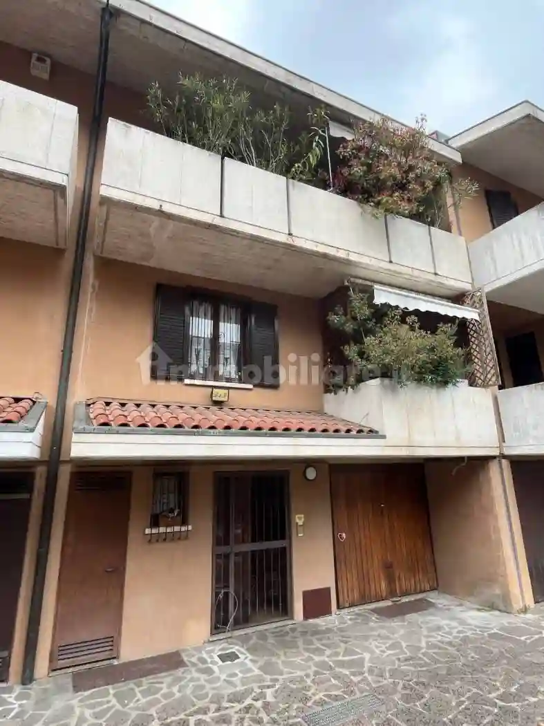 Villetta a schiera - foto 2