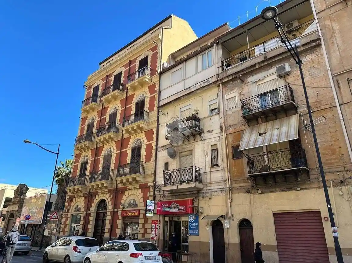 Appartamento in vendita a Palermo