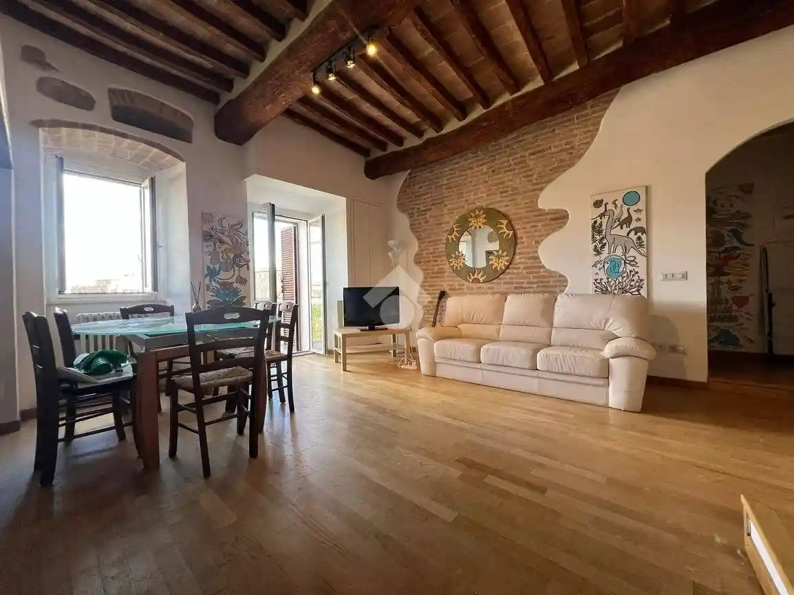 Appartamento in affitto a Perugia