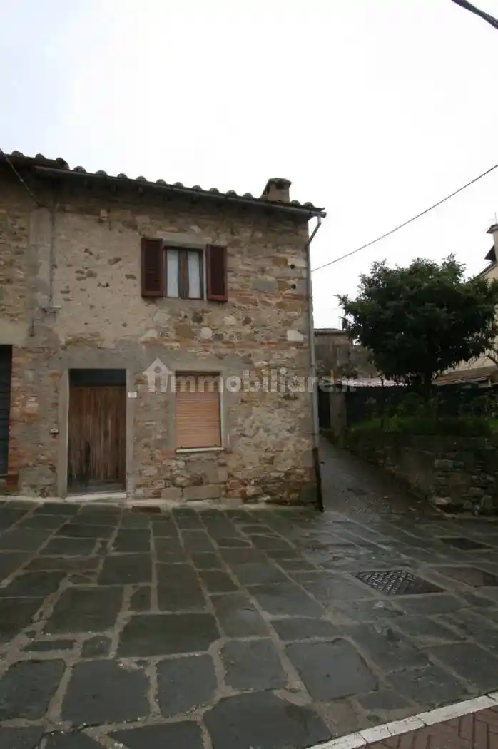 Casa indipendente in vendita a Castiglione d'Orcia