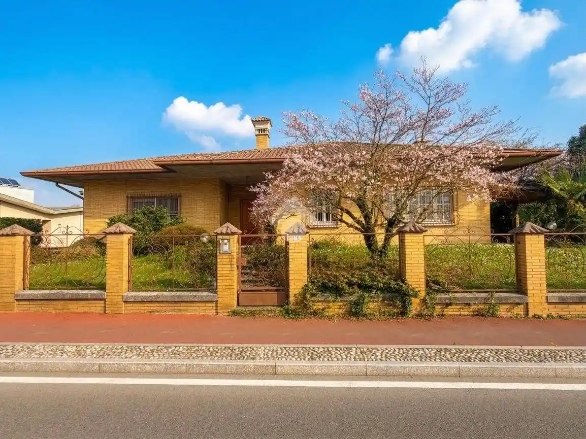 Villa in vendita a Seveso