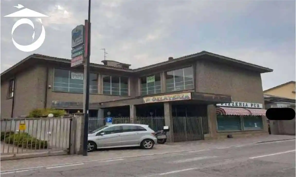 Casa indipendente in vendita a Limbiate