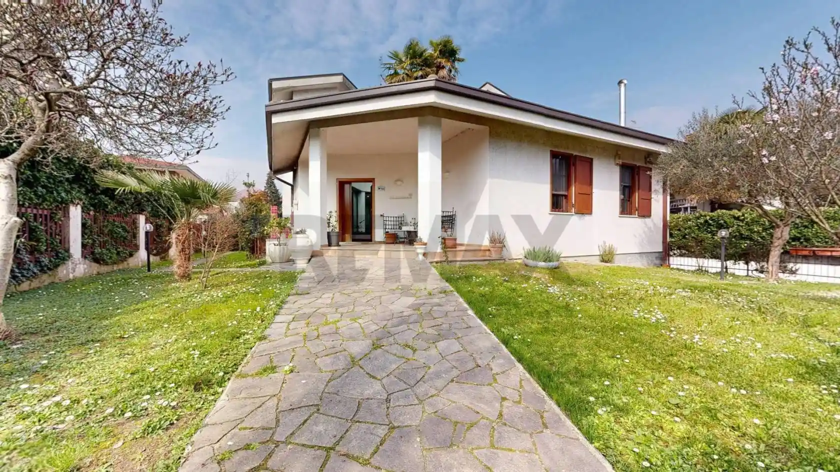 Villa in vendita a Trezzano sul Naviglio