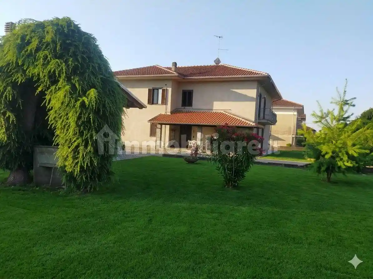Villa in vendita a Valdengo