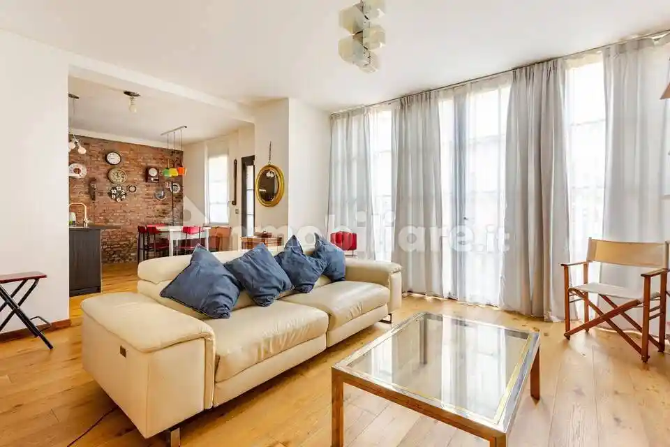 Villetta a schiera in affitto a Milano