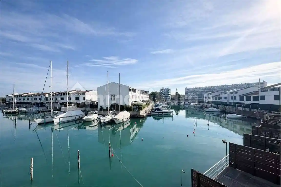 Villa in vendita a Lignano Sabbiadoro