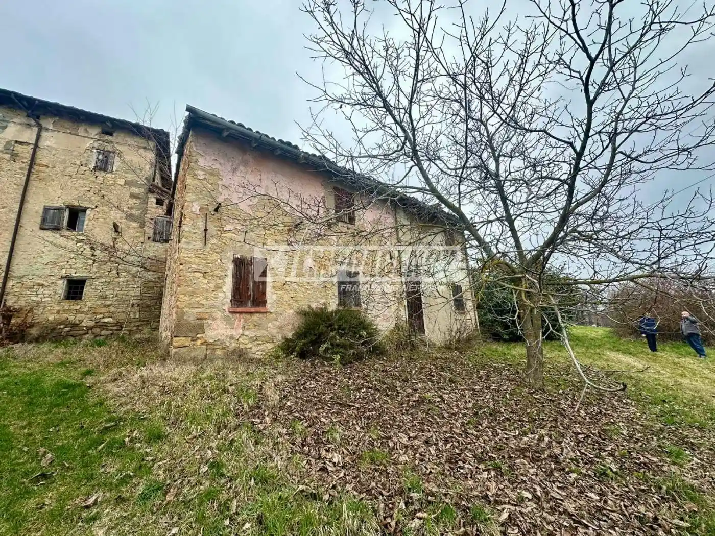 Casa indipendente in vendita a Serramazzoni