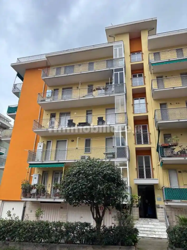 Appartamento in vendita a Borghetto Santo Spirito