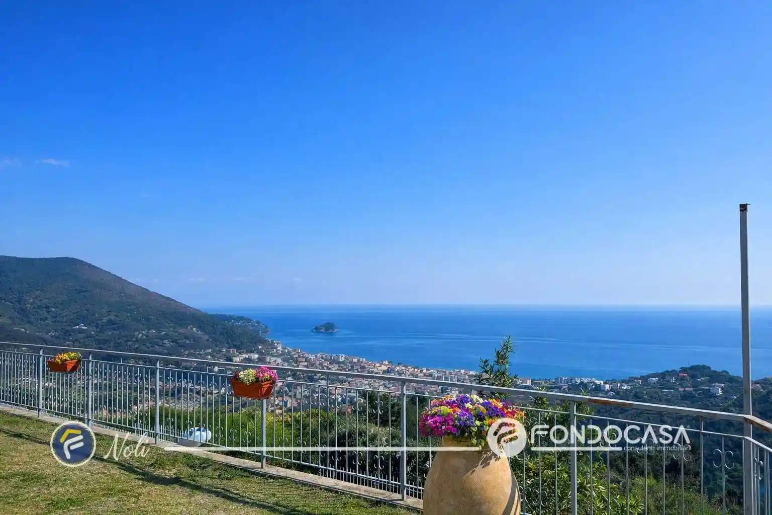 Appartamento in vendita a Noli