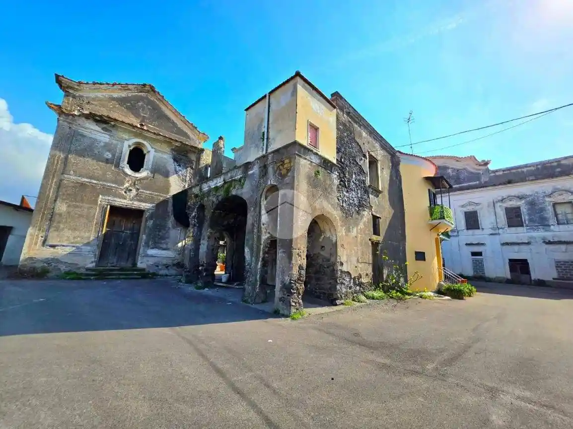 Casa indipendente in vendita a Torre del Greco