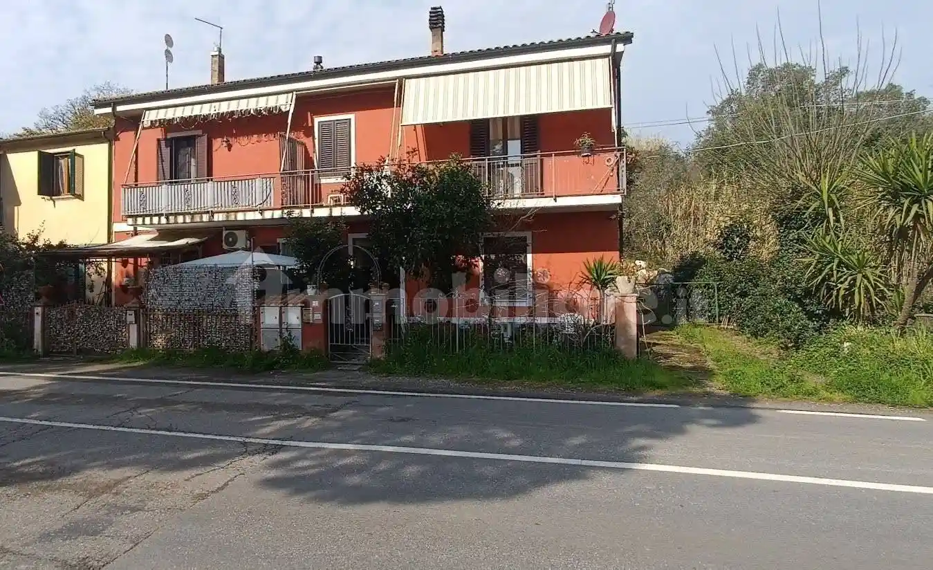 Appartamento in vendita a Riparbella