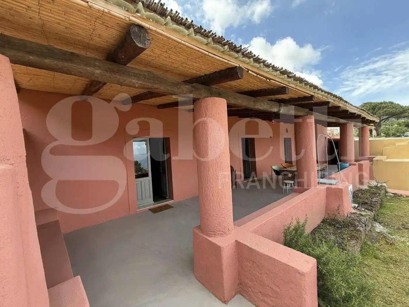 Casa indipendente in vendita a Malfa