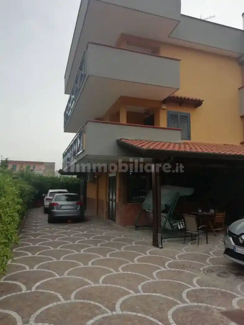 Villa in vendita a Mugnano di Napoli