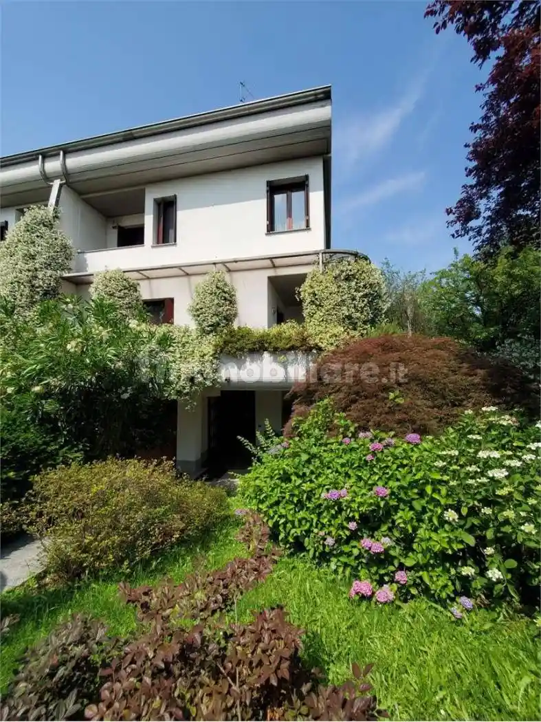 Villa in vendita a Cerro Maggiore