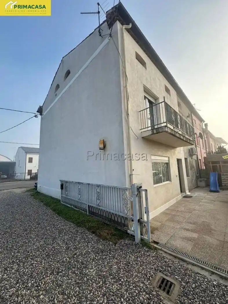 Villetta a schiera in vendita a Veronella