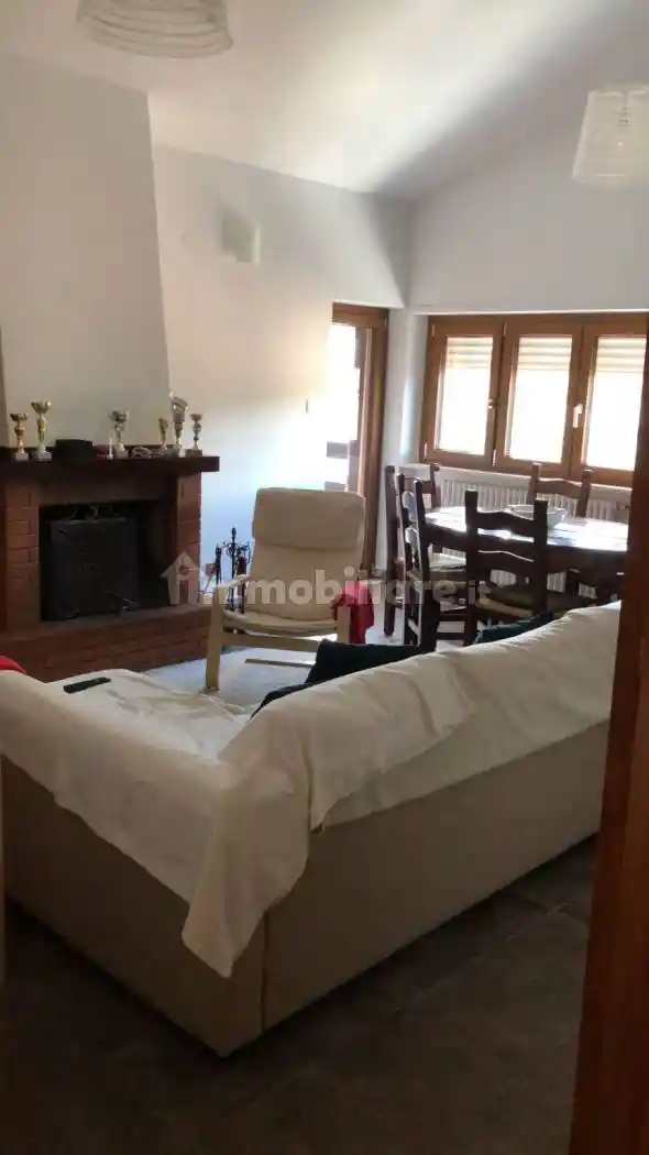 Appartamento in affitto a Rocca di Mezzo