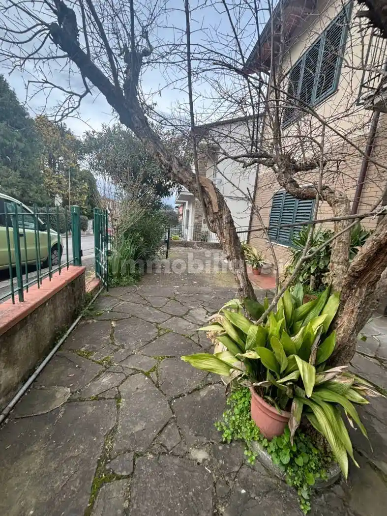 Appartamento in vendita a Lastra a Signa