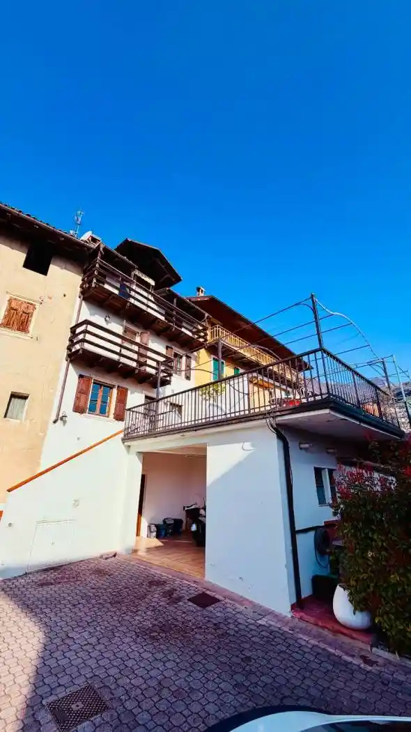 Casa indipendente in vendita a Riva del Garda