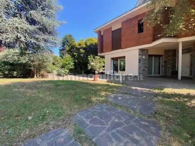 Villa in vendita a Rovellasca