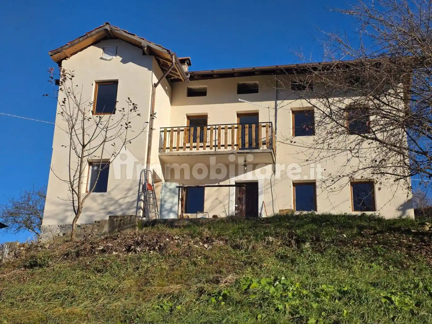 Villa in vendita a Borgo Valbelluna