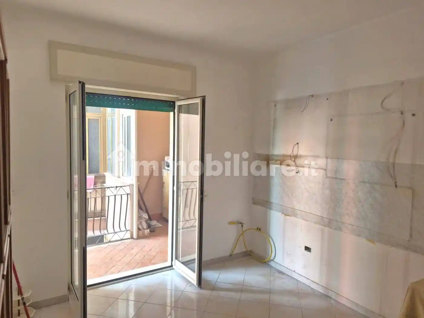 Appartamento in vendita a Napoli